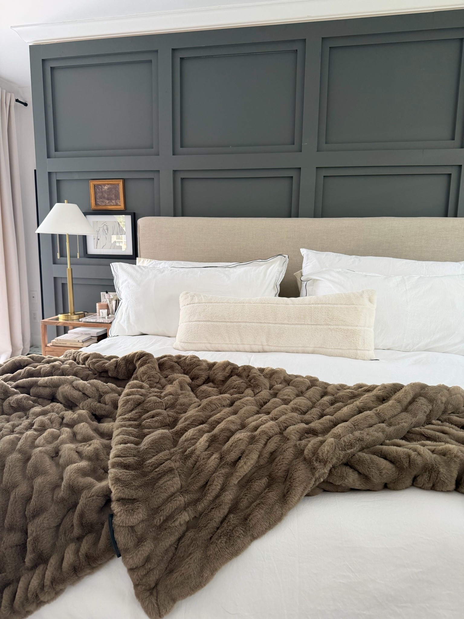 The coziest version of my bed 🤎✨

#LTKdayinmylife #LTKmomlife #LTKHome