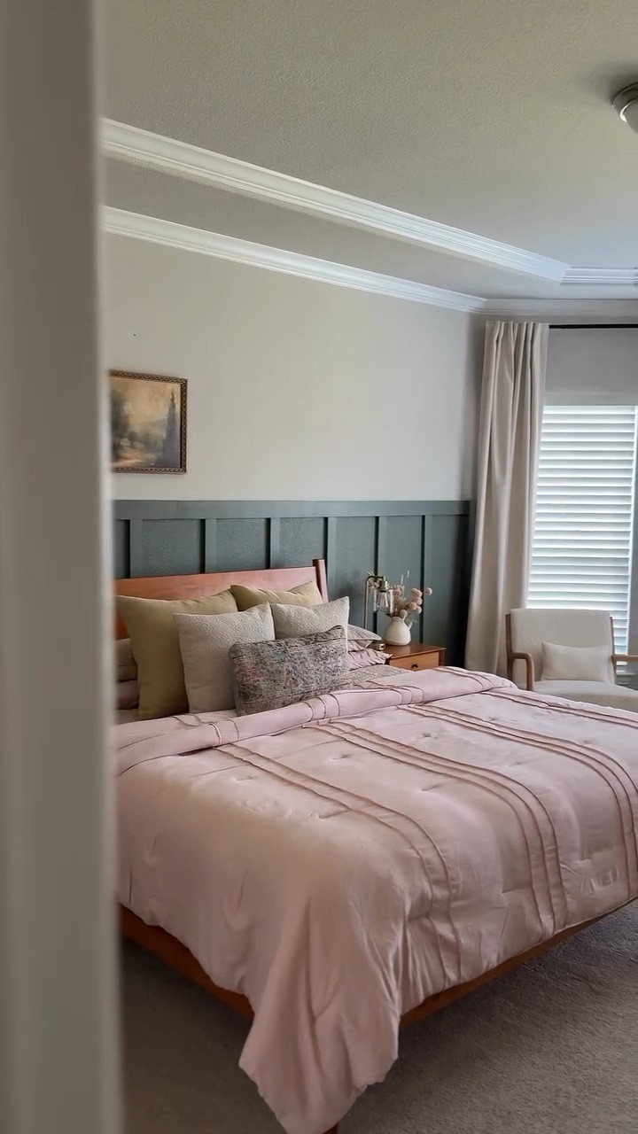 Bedroom decor for Spring 🌸 añadiendo un poco de color a mi habitación para la Primavera. Que te pareció esta idea? 

si quieres los enlaces escribe habitación y te los envío por mensaje 🔗

Sigue mi cuenta @casadescarllett ~ soy una mamá latina que vive en Estados Unidos y te comparto todas mis ideas de decoración, tips de limpieza, organización del hogar y fáciles recetas 🫶