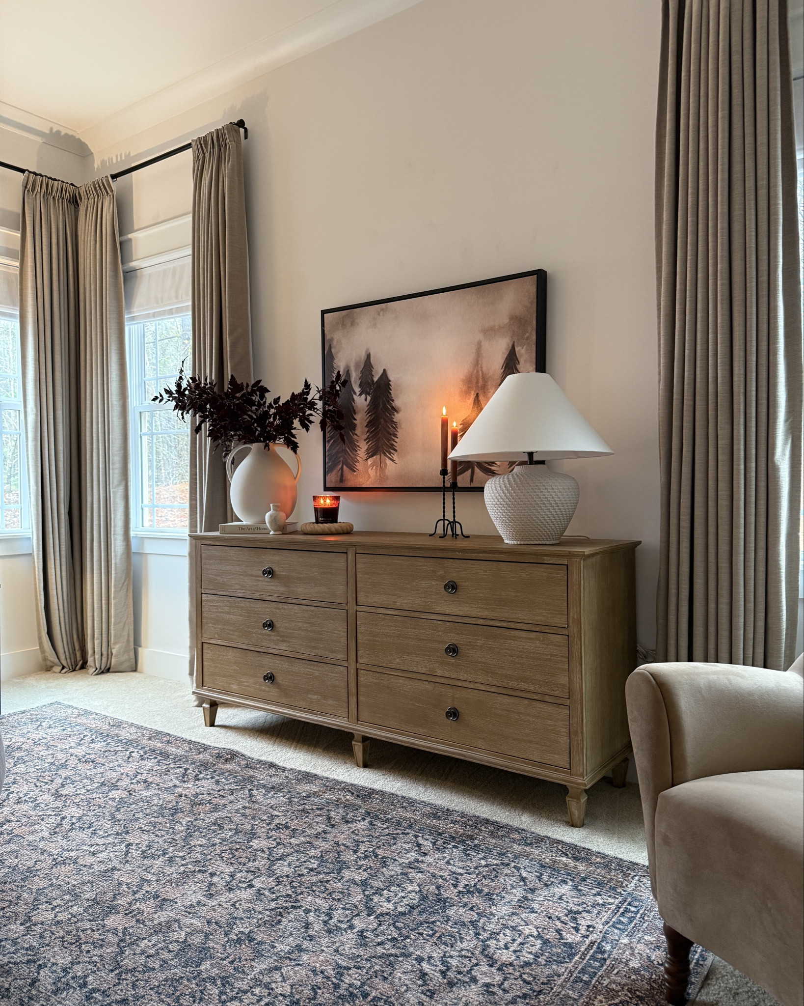 Bedroom winter art update! 😍

My order details: 
Abstract Sunset in black float canvas in 42x17 
Pine Study in black float canvas in 40x30

#LTKHome #LTKSeasonal