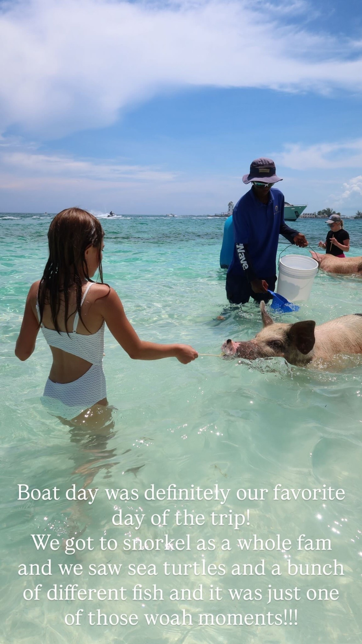 Boat day was definitely our favorite day of the trip!
We got to snorkel as a whole fam and we saw sea turtles and a bunch of different fish and it was just one of those woah moments!!!