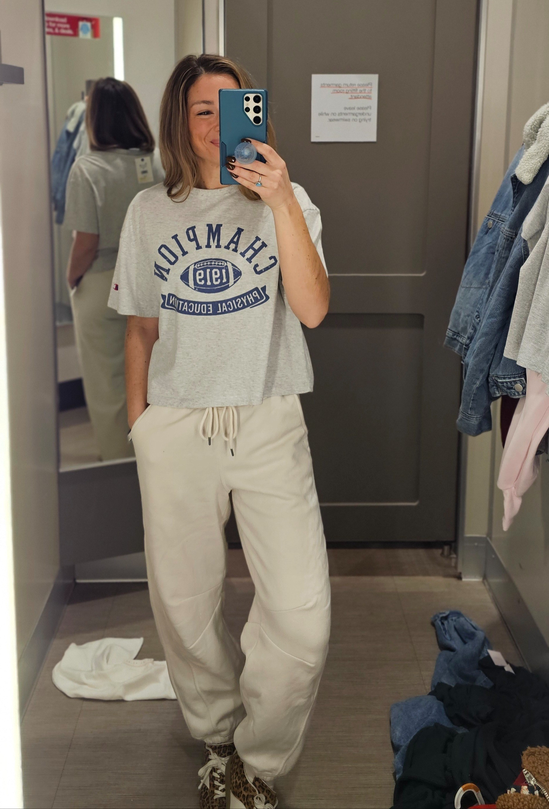 Small in both!

#LTKootd