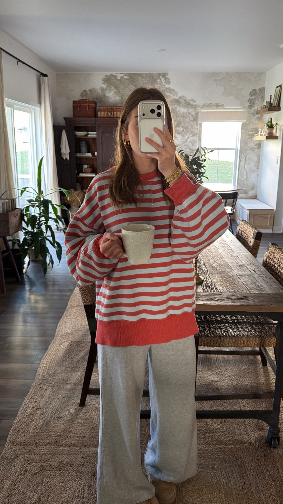 4/6/26 Aerie Morning Loungewear

My cozy morning outfit 🤍 Wearing my Aerie oversized sweatshirt with matching lounge pants — the softest, easiest set for slow mornings at home.

Everything is linked here ✨

#LTKmorningroutine #LTKootd
