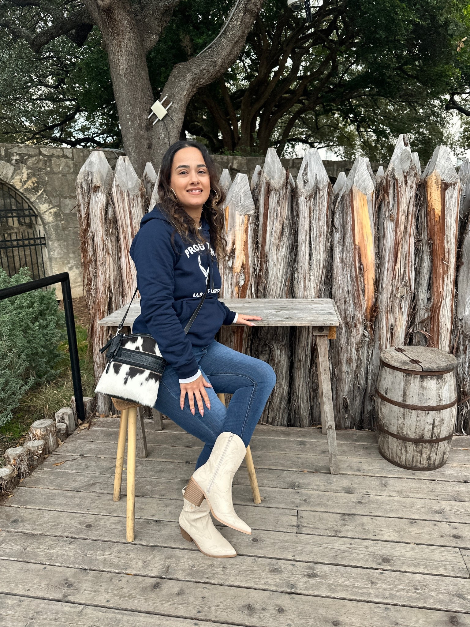 Cowboy boots 👢 

#LTKStyleTip #LTKMidsize #LTKHoliday