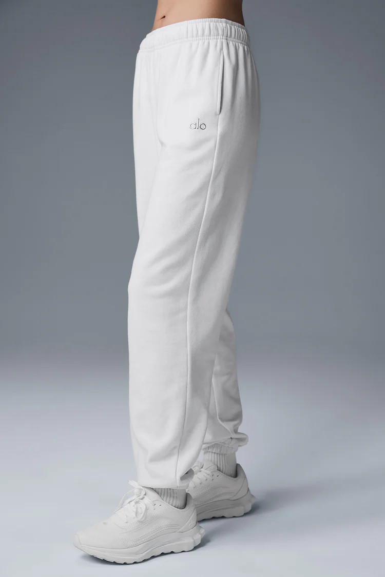 Accolade Sweatpant | Alo Yoga (US)