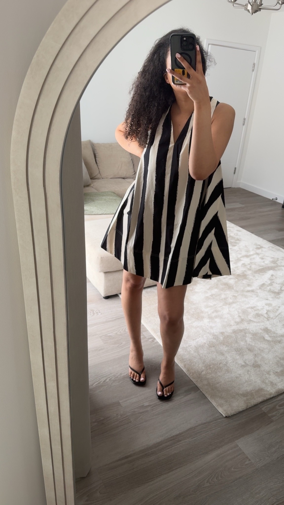 LOVE this dress. 

The heatwave is almost here in the UK, the perfect bank holiday weekend outfit.

Tags: Bank holiday, Summer, Topshop, ASOS, Stripe Dress, Thong Heels, Heels, BBQ

#LTKsummer #LTKuk #LTKeurope