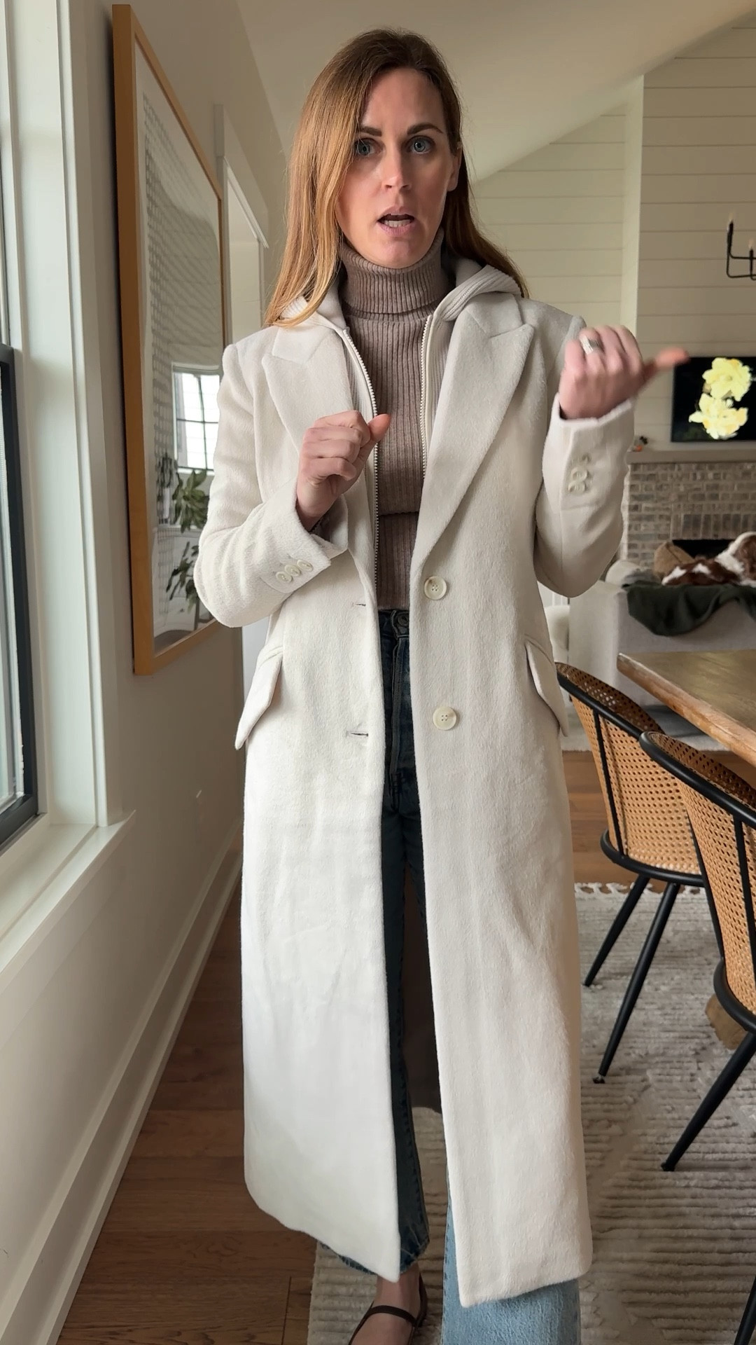 Coat size XS


#LTKgrwm #LTKOver40 #LTKSeasonal