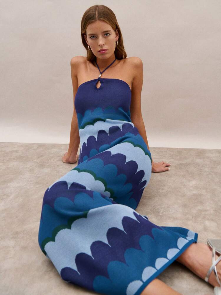 Nöista ] Knit Maxi Dress With A Halter Neckline And Keyhole Front Detail. Features Bold Scallop-Inspired Stripes In Layered Blue. Ideal For Vacations, Beach Nights, And Summer Parties, Spring, Easter. | SHEIN
