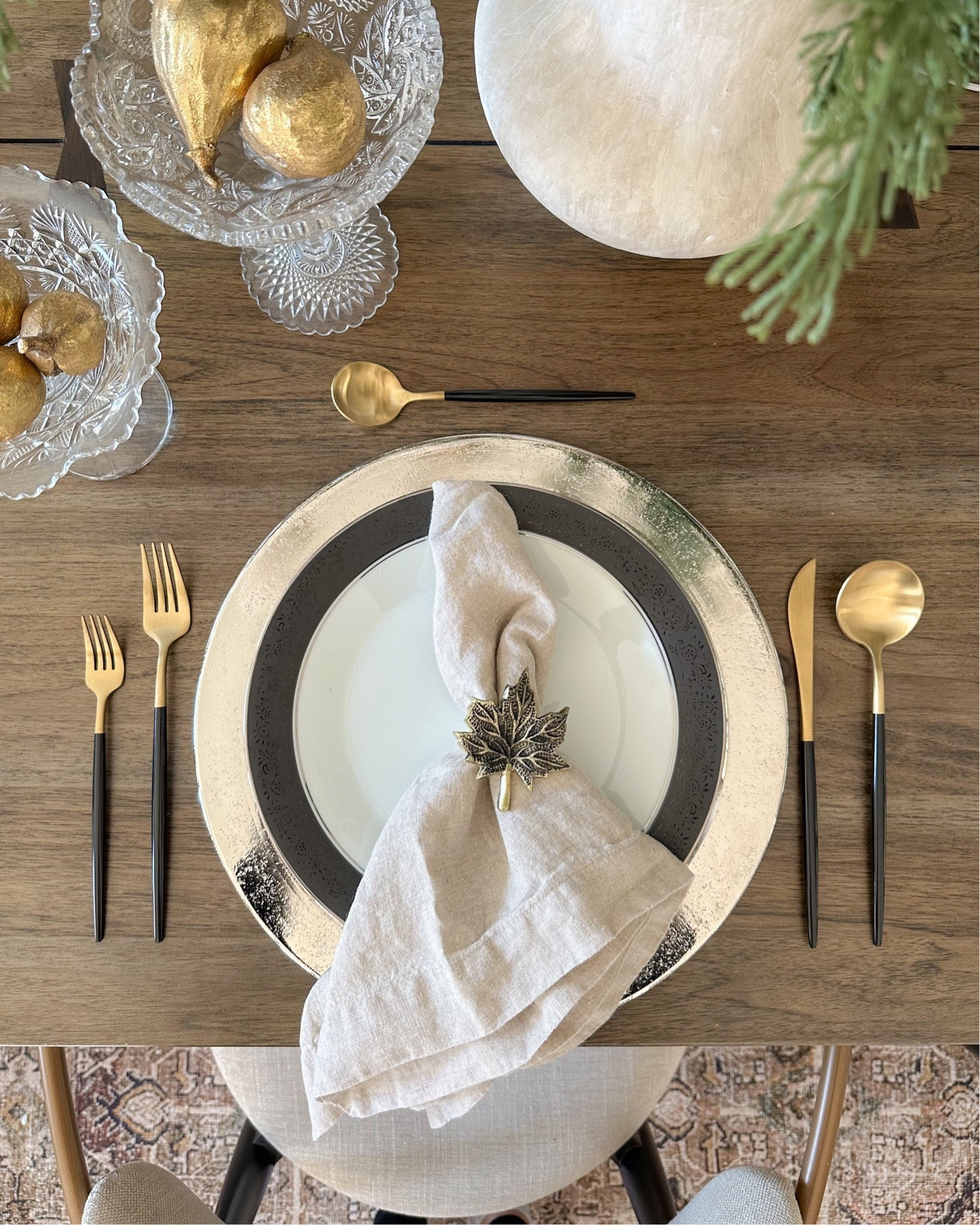 Thanksgiving table setting! Love these affordable modern gold and black place settings from Amazon!

#LTKFindsUnder100 #LTKParties #LTKHome