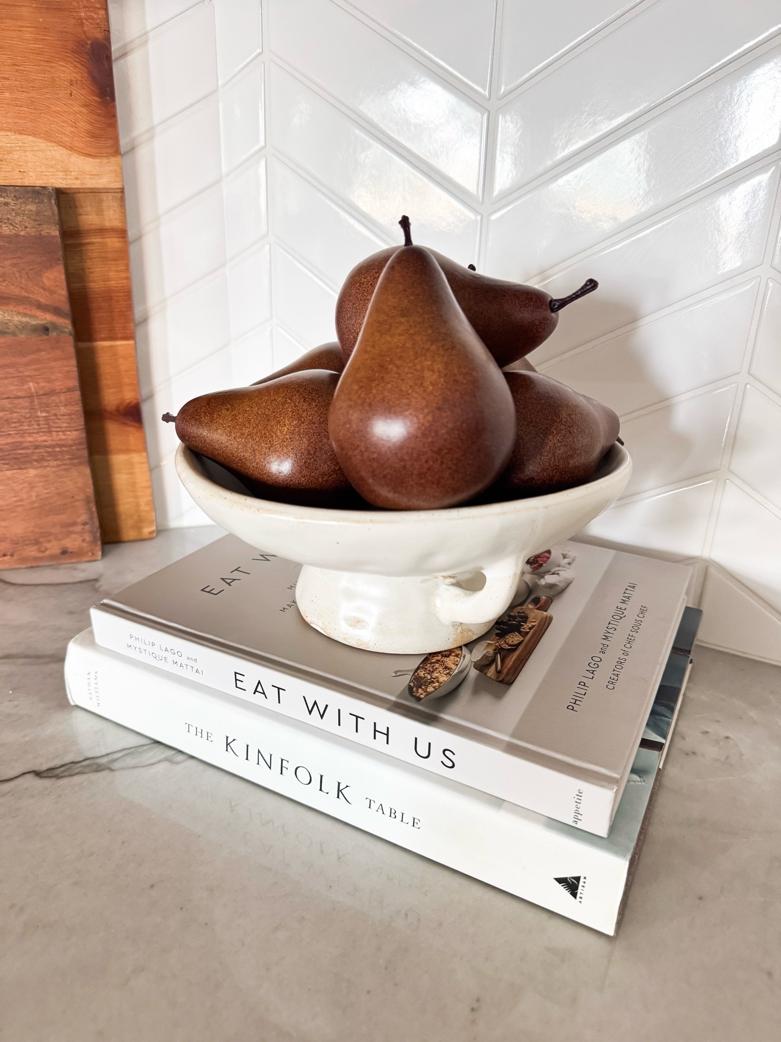 Easy fall decor styling to recreate!

#LTKSeasonal #LTKHome