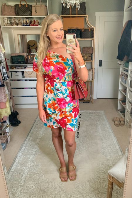 Feeling the floral vibes 🌺 


Wedding guest dress, one shoulder dress, date night outfit summer, classy dress, date night ideas, special occasion outfit, vacation outfit, floral dress outfit, floral dress short, floral dress outfit summer, floral dress outfit fall, floral dress wedding 

#LTKunder100 #LTKshoecrush #LTKwedding