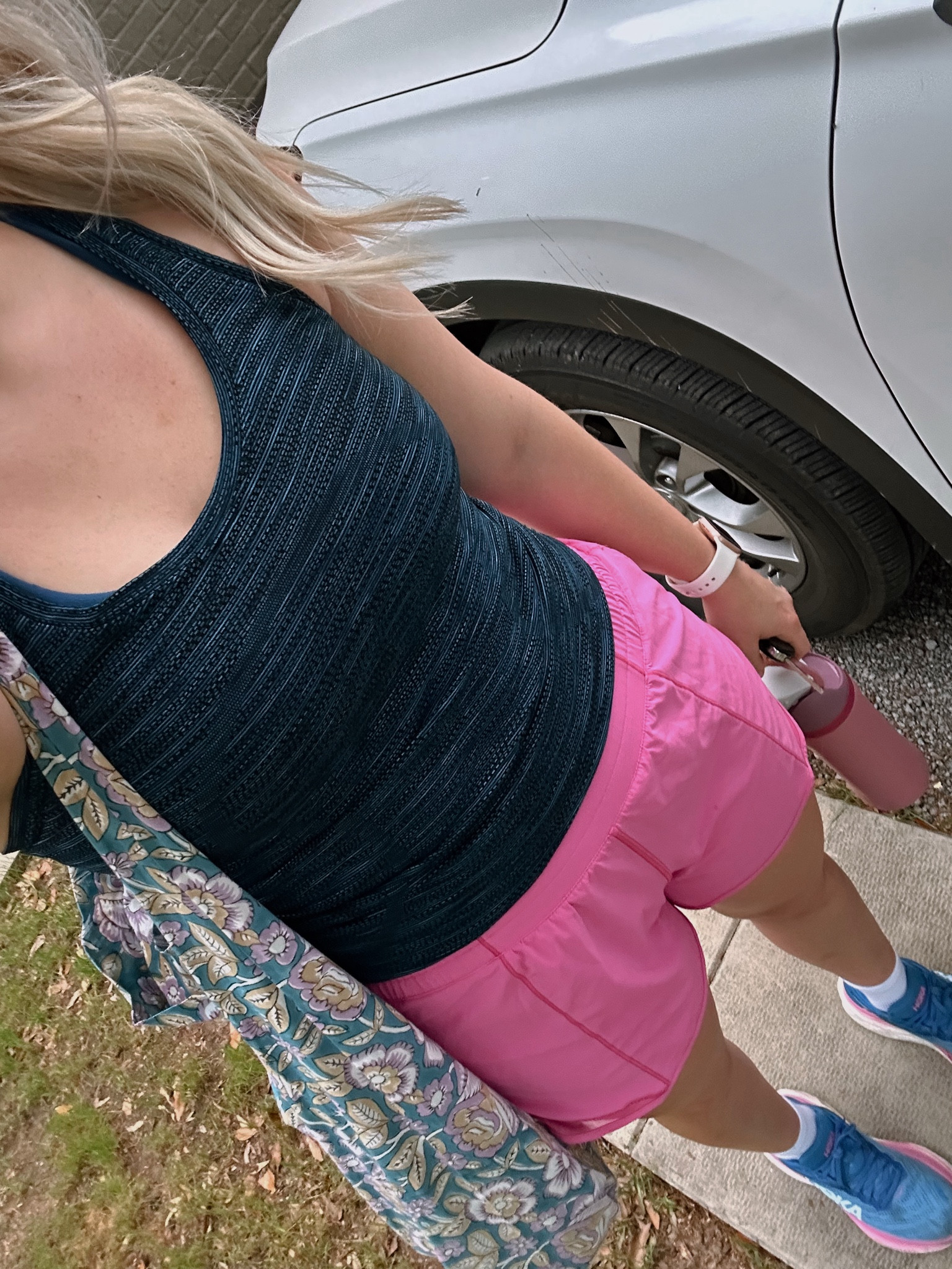 bag is erin made, water bottle is owala💌

#LTKActive #LTKfindsunder100 #LTKfitness