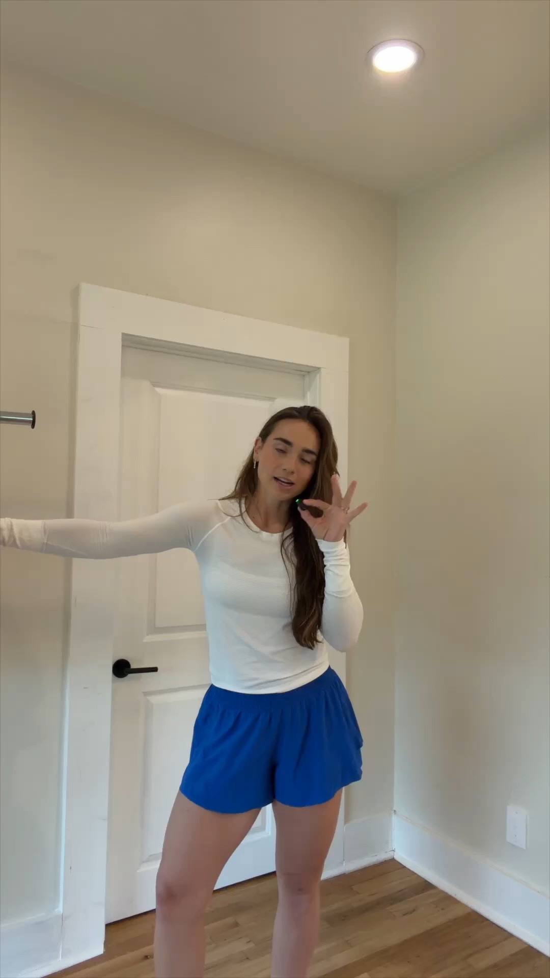 I wear a M or 6 in all shorts! @lululemon #lululemoncreator #ad 