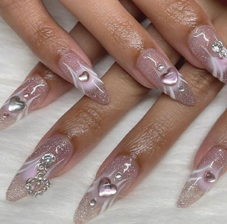 Valentine’s Day press on nails 

#LTKbeauty #LTKstyletip #LTKfindsunder50