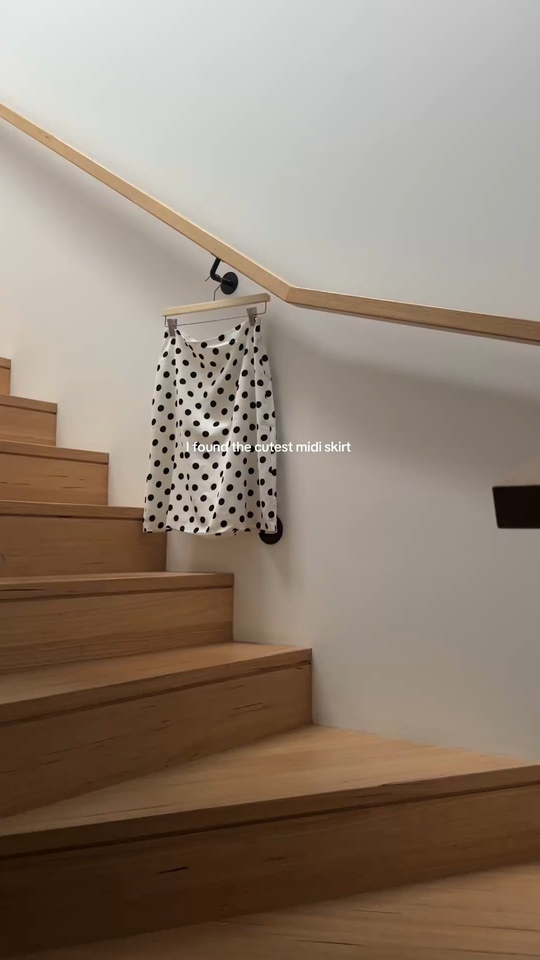 Love me a midi skirt

#LTKstyletip #LTKwinter #LTKaustralia