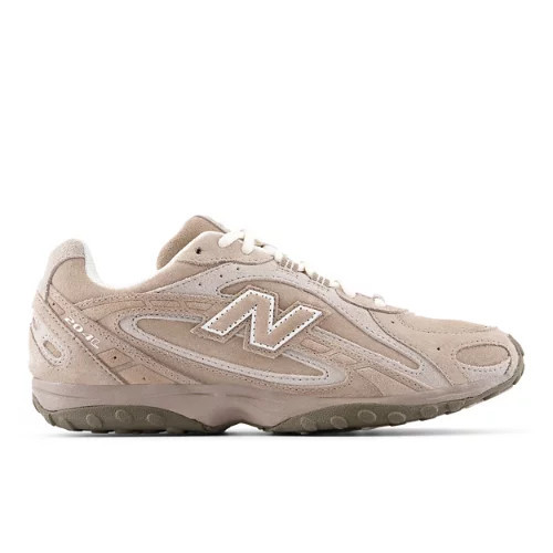 New Balance Unisex 204L - Brown (Size 4.5) | New Balance Athletics, Inc.