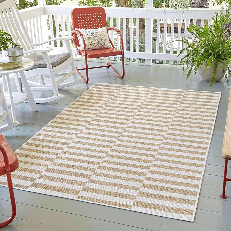 Unique Loom Outdoor Striped Collection Area Rug - Striped (4' 1" x 6' 1" Rectangle, Taupe/Ivory) | Amazon (US)