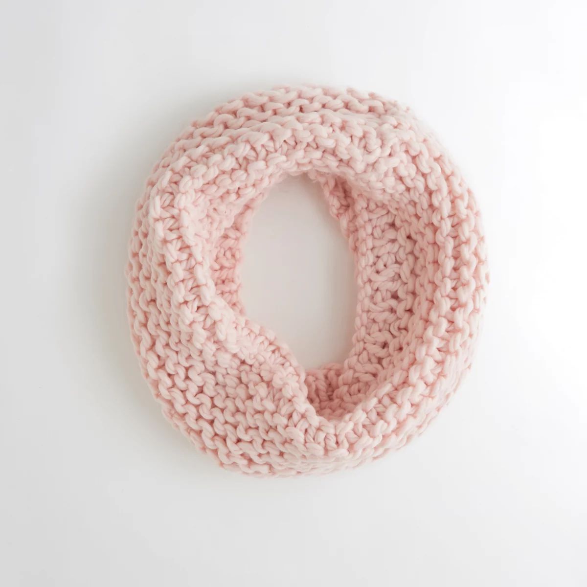 Chunky Knit Infinity Scarf | Hollister US