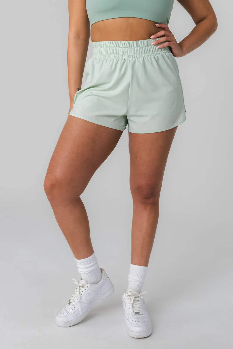 Breeze Run Short - Mint | Vitality