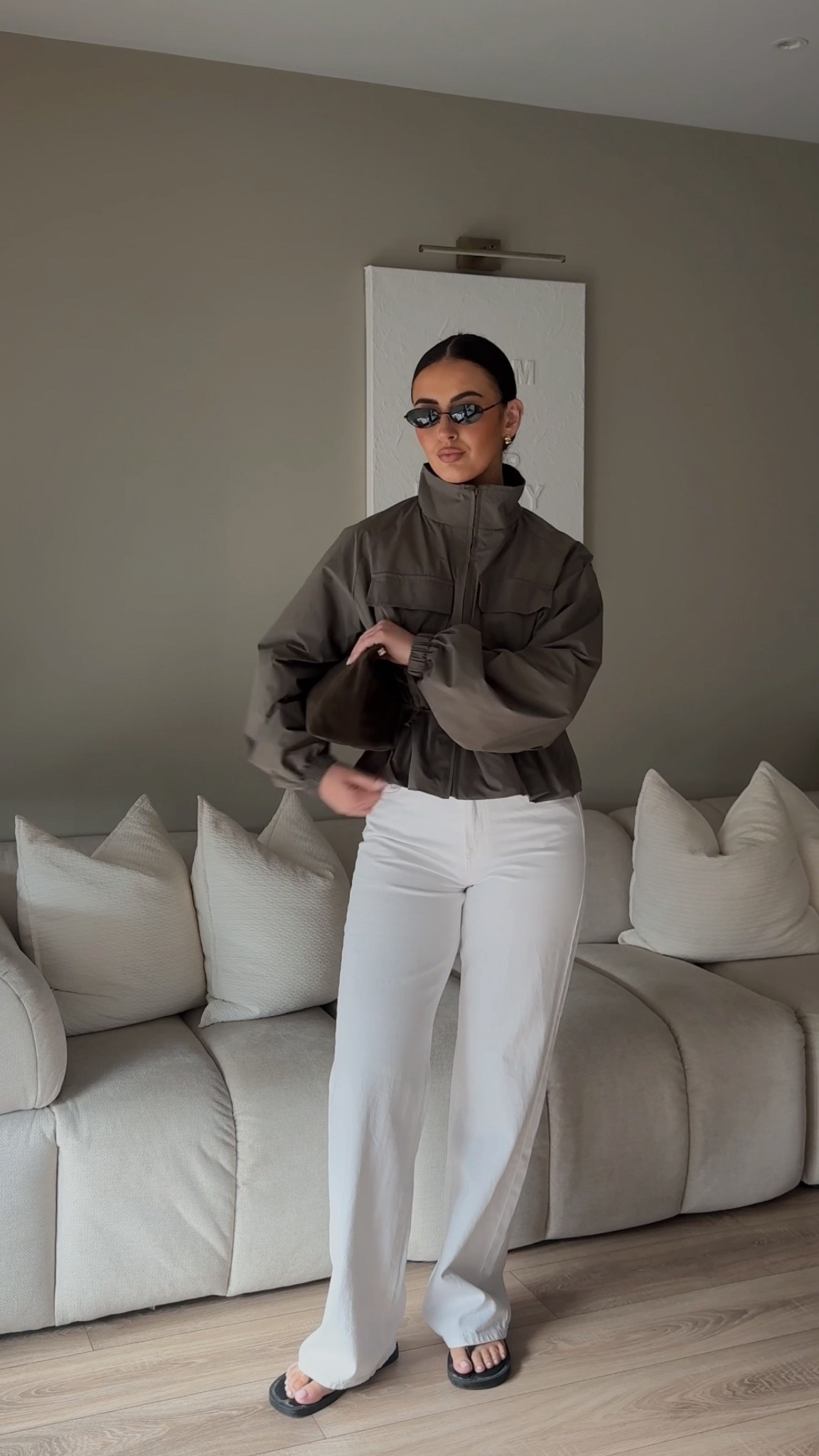Spring outfit 🤍 I wear a size 10 in the jeans & my exact jacket is PLT (sold out) so I have linked similar below!

#LTKuk #LTKjeans #LTKspring