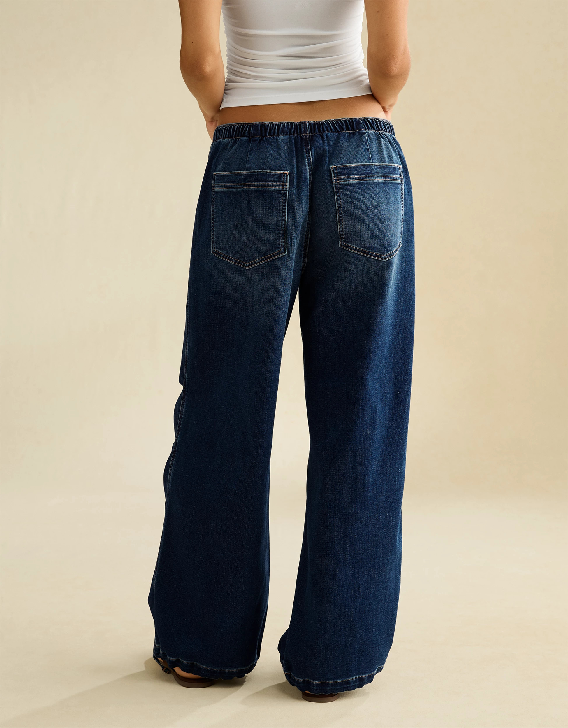 AE Low-Rise Cozy Baggy Jean | American Eagle Outfitters (US & CA)