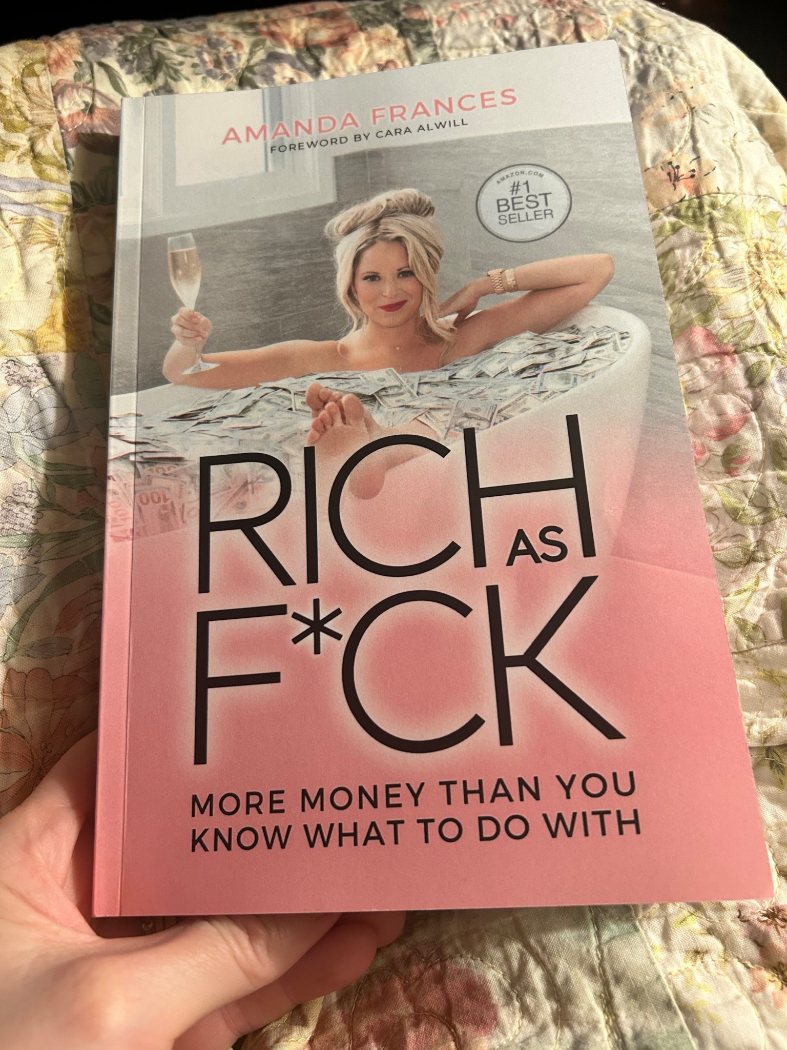 Where are my RHOBH fans at?! I’m starting this book and as a daughter of a Banker, I’m realizing what my money hang ups are. 👀 💰 📖 🎉 

#LTKdayinmylife #LTKOver40 #LTKselfcare