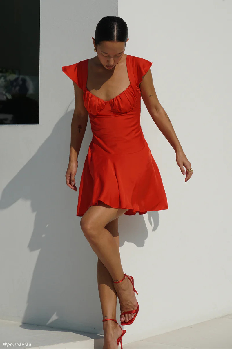 Carson Ruched Satin Mini Dress - Red | MESHKI US