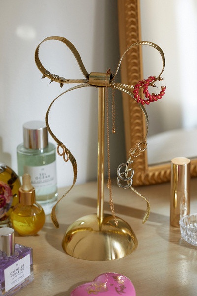 Michaela Bow Jewelry Stand | Urban Outfitters (US and RoW)