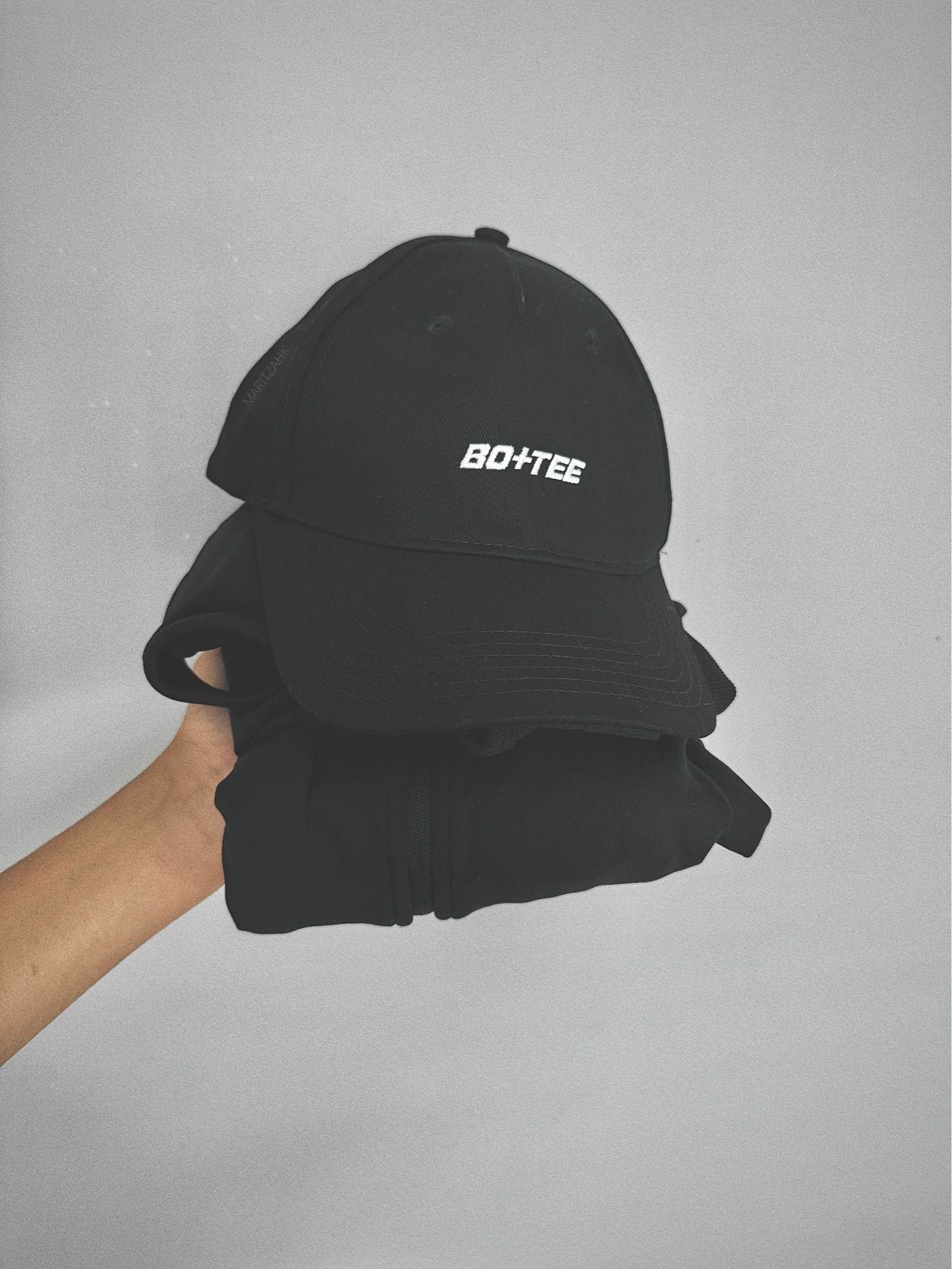 no cap, but a baseball cap is a good catch to match with every workout fit 🧢🖤👟

#LTKActive #LTKFitness