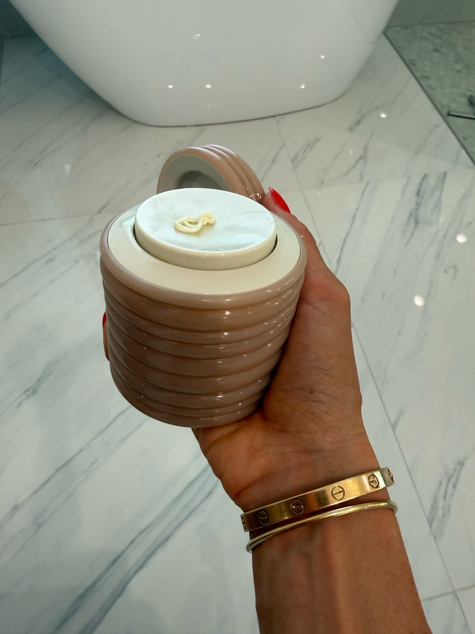 Retinol hand lotion I’ve been using that I have seen a huge difference with

#LTKBeauty