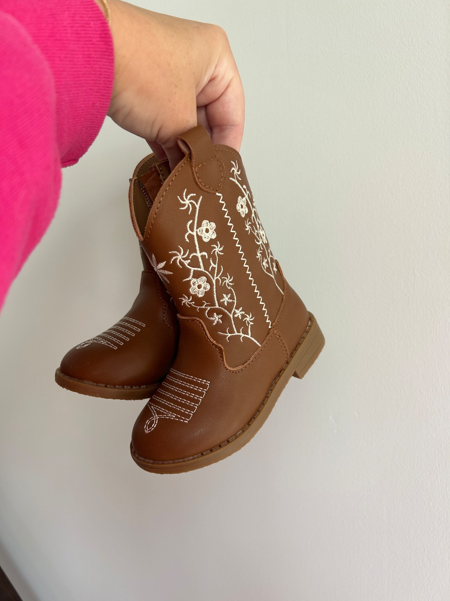 Toddler girl cowboy boots, little kids pointed toe western boots, mid calf cowboy boots, kids cowgirl boots, fall boots, kids fall boots

#LTKKids #LTKFindsUnder50 #LTKShoeCrush