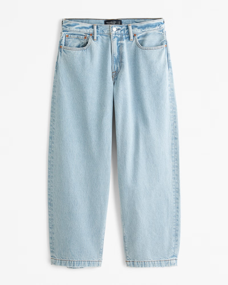 Abercrombie & Fitch Men's Ultra Baggy Barrel Jean in Light Wash - Size 28 X 30 | Abercrombie & Fitch (US)