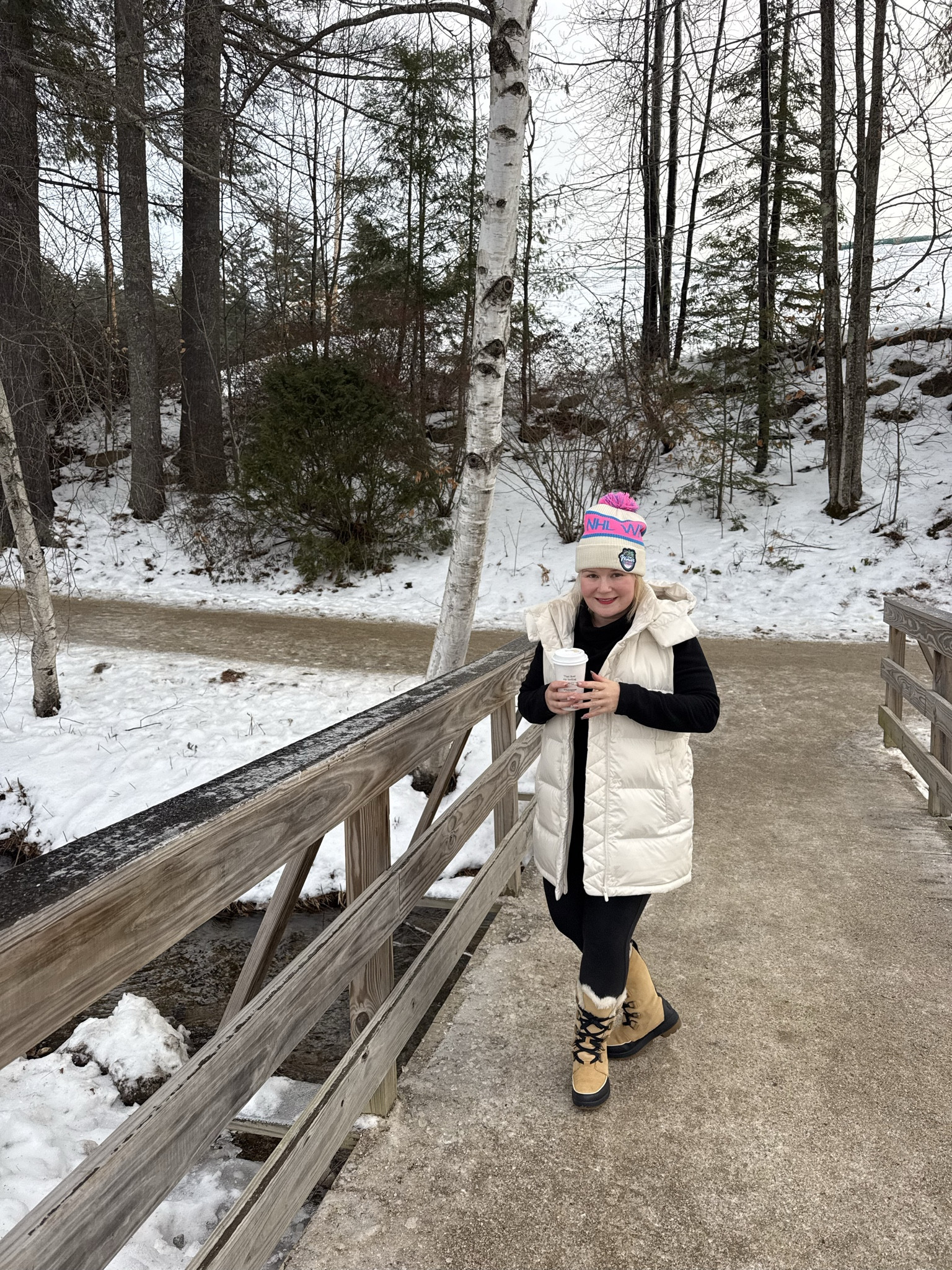 Saturday ootd. A different day still same puffer vest from Lululemon. How many days in a row can I go? O have legit worn it every day since I got it for Christmas. But it is just so darn cozy!

#LTKSeasonal #LTKActive #LTKPetite