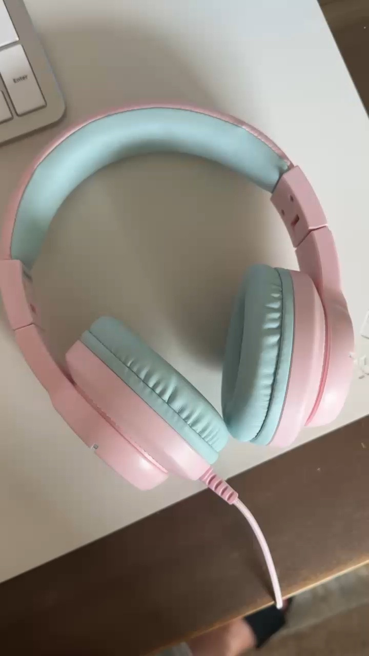My daughter’s back to school list requires headphones with specific requirements, corded, no blue tooth, noise canceling, and these fit the bill perfectly! She loves the feel and I love that they fold up for safe transport. Amazon find kid headphones school tool kid travel

#LTKSaleAlert #LTKVideo #LTKKids