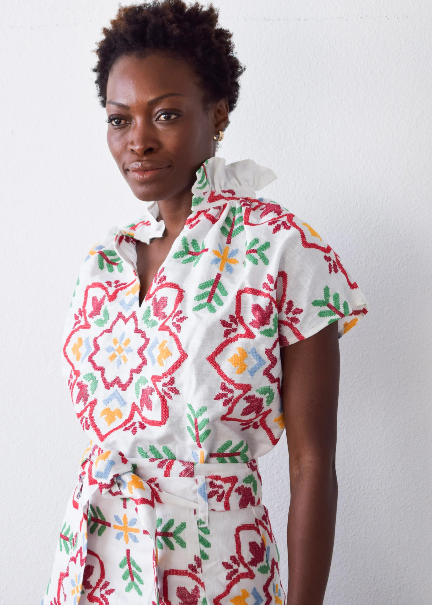 Never A Wallflower | Vicki Short Sleeve Top Fiesta Medallion | Never A Wallflower