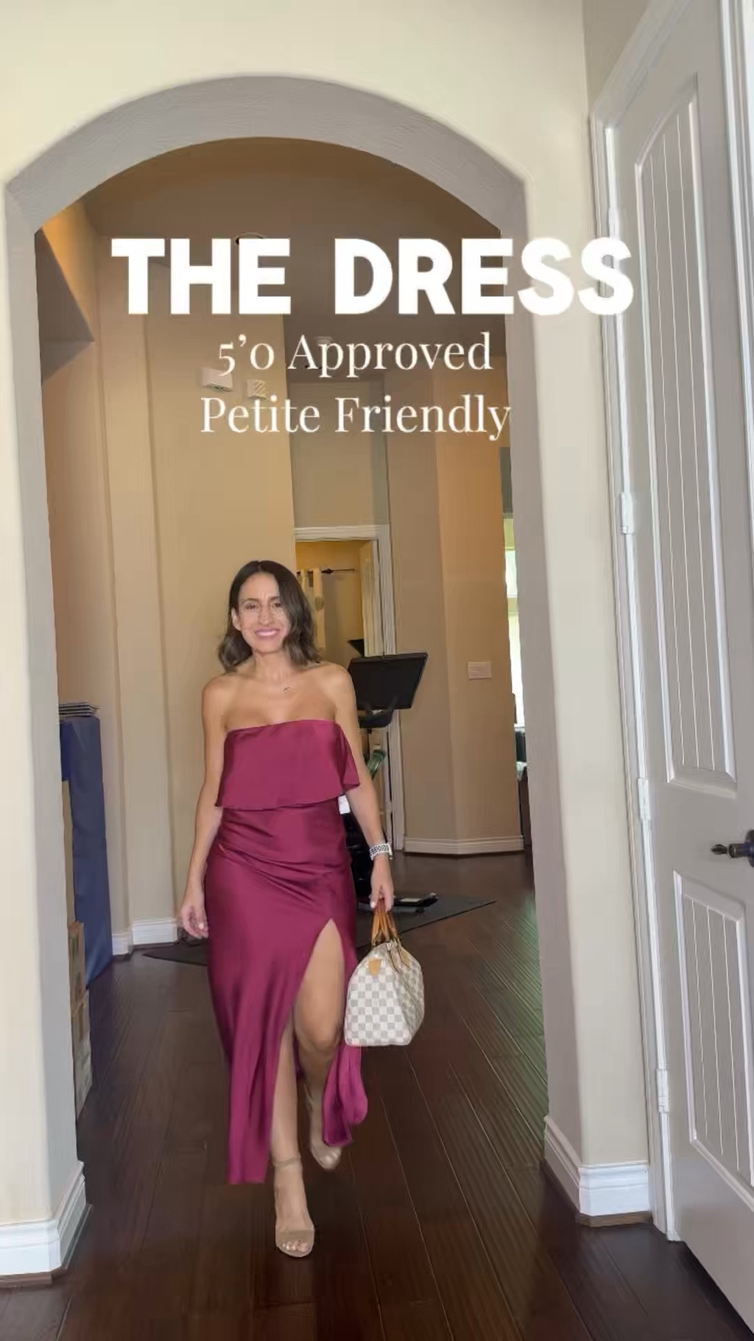 ✨ Petite-friendly holiday dress ✨

The Strapless Vienna Midi Dress is one of those dresses that can take you from holiday parties to weddings, date nights, and all the dressier events on your calendar. ❤️

And if you’re petite, pay attention to the length: while this is technically a midi dress, on my 5’0 frame it fits much more like a long dress. So if you’re petite and usually struggle with midi dresses hitting at an awkward spot, this one is worth a look.

The strapless neckline keeps it classic and feminine, while the longer length makes it feel especially elevated.

Petite details:
🤍 5’0 / size 2
🤍 Fits more like a long dress on me
🤍 Strapless
🤍 Great for holiday parties, weddings & special occasions

Linked on LTK. ♥️

#LTKPetite #LTKWedding #LTKSeasonal
