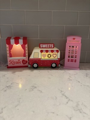 Target Bullseye Playground Light Up Plastic Valentine’s Decor 3 Pcs Set 2026 NEW | eBay US