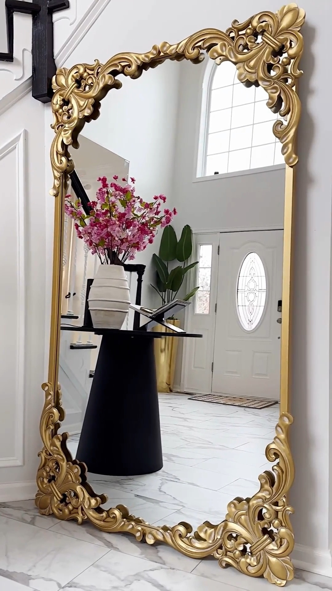Foyer entryway styling using neutral tones and affordable furniture 💕
Tap below to shop! Follow me @omabelle for more Fashion, Home & everything inbetween. Glad to have you here!!! 💕😊🙏

Home | Home decor |Entryway decor | Entryway table | console table | Buffet table | Accent table
Pottery barn | Amazon home
Restoration hardware look for less |Luxe for less | Entryway ideas | Foyer table | Foyer decor | Sofa table | Black sofa table | Black console | Black accent table
| Black wooden table |Living room decor | Rugs | Area rug | Neutral rug | Living room family room rug | Sofa sectional | Washable cleanable sofa | Family friendly sofa furniture | Stain resistant fabric sofa | Cloud sofa | Family kid toddler | pet friendly sofa | Coffee table | Livingroom | Home decor | bedding | bedroom | fall decor |  fall porch | dresser | rug | kitchen | dispenser | cutlery set | knives 


#LTKvlog #LTKHome #LTKU