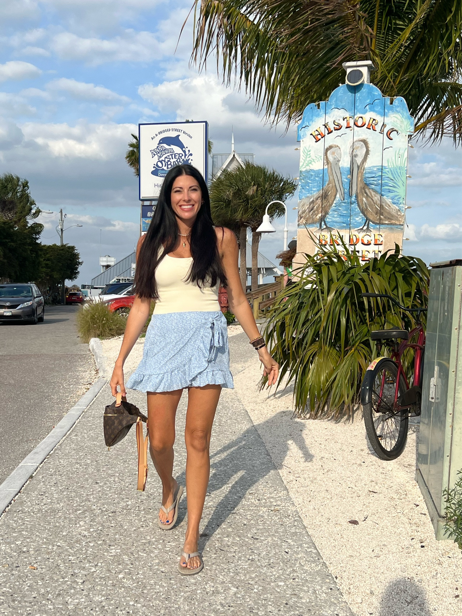 Wearing a small in the skirt and medium in the bodysuit 🌴

#LTKfindsunder50 #LTKtravel #LTKSeasonal