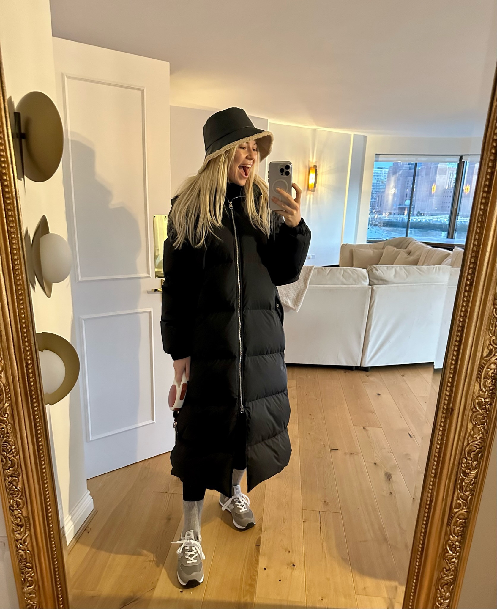 The cosiest outfit to keep me warm on my morning walk with Montdog 🫶🏻

#LTKFind #LTKSeasonal #LTKGiftGuide