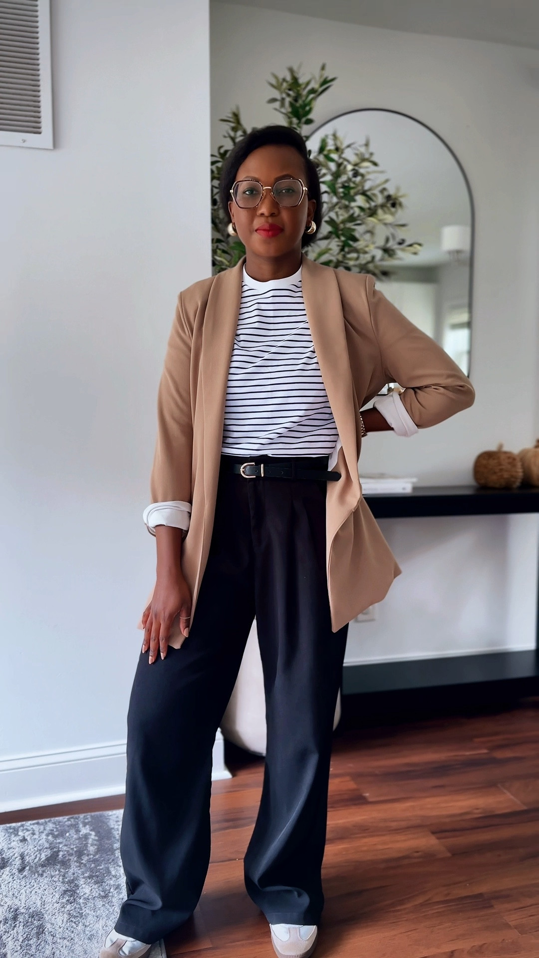 Tan blazer transitional fall outfit | Autumn outfits, blazer outfit, transitional outfit, fall outfit, fall ootd, fall style, fall fashion, outfit idea, casual outfit, wide leg trousers #falltrends #autumntrends #autumnoutfit #casualchic #timeless #capsulewardrobe #fallcapsule

#LTKVideo #LTKStyleTip #LTKWorkwear