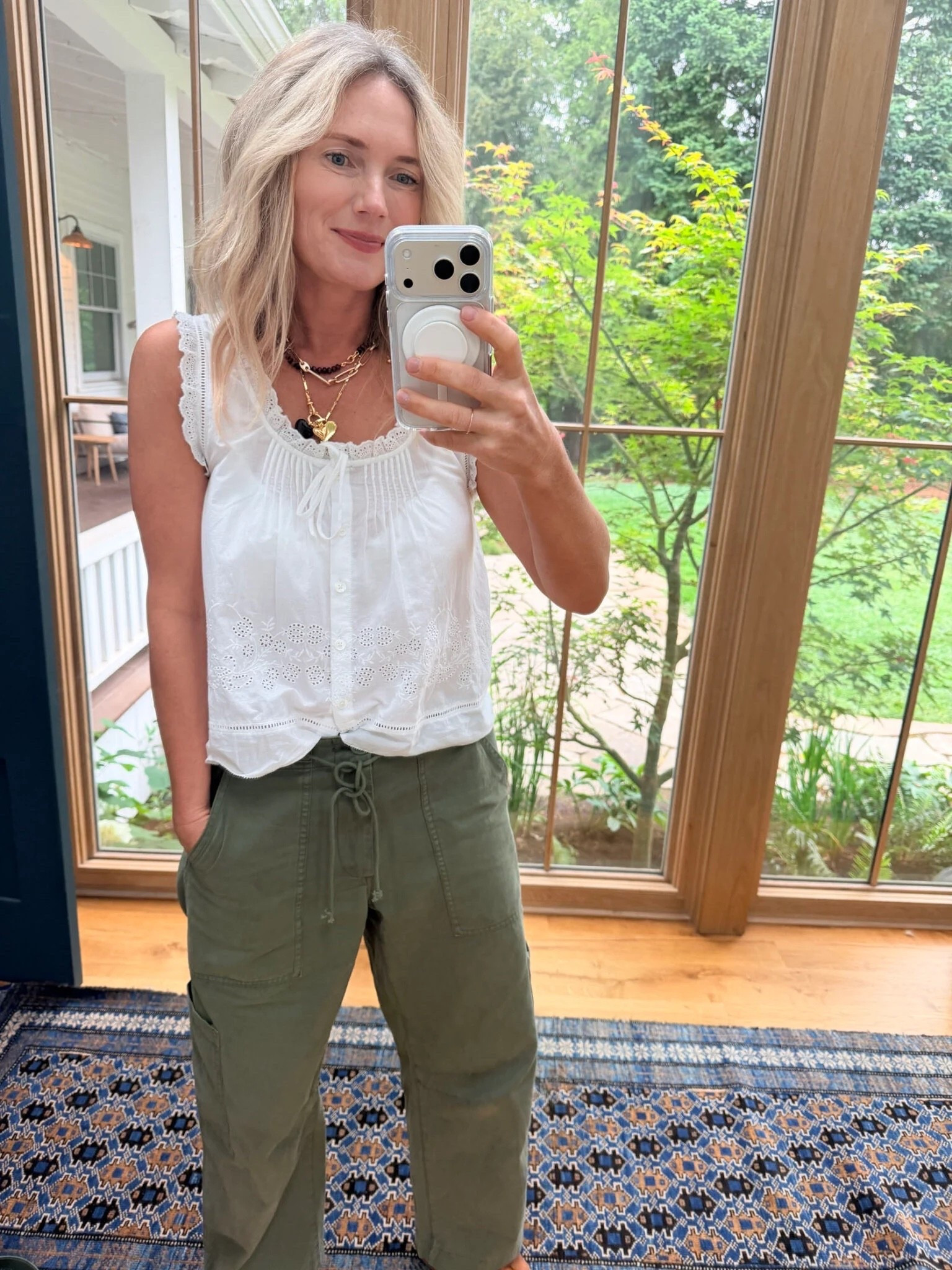 This top is almost sold out - linking it here in case you wanna bookmark it. Also added a cute dupe I found!