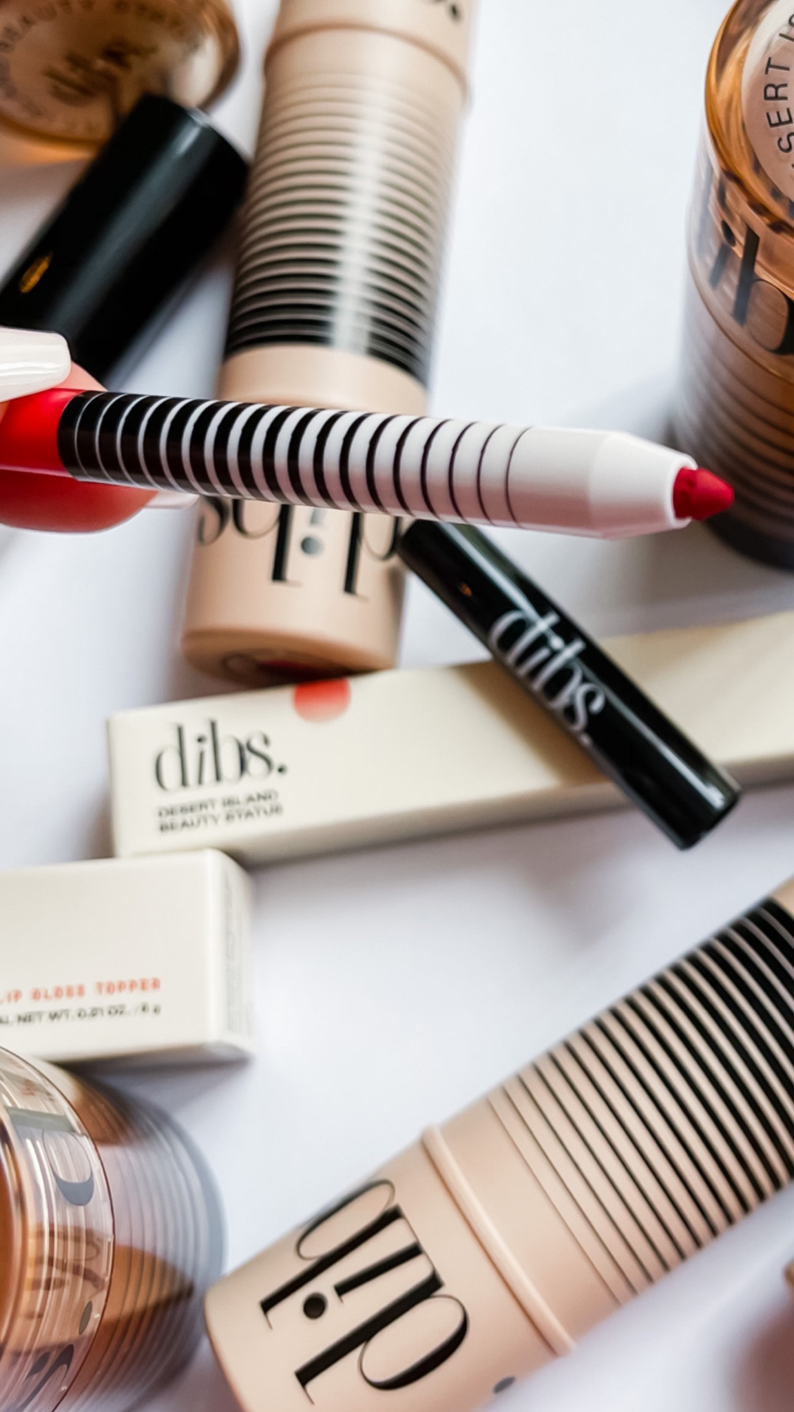 Red lip liner , DIBS Beauty , cream blush , cream bronzer , cream highlighter , lip gloss 

#LTKbeauty #LTKitbag #LTKsalealert