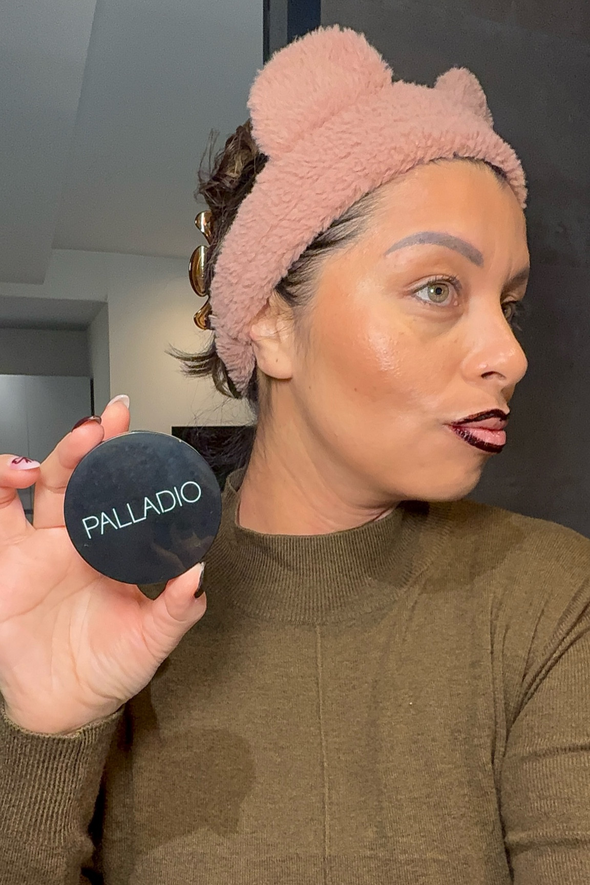 Obsessed with this creamy bronzer 🤎

#LTKBeauty #LTKWatchNow #LTKItBag