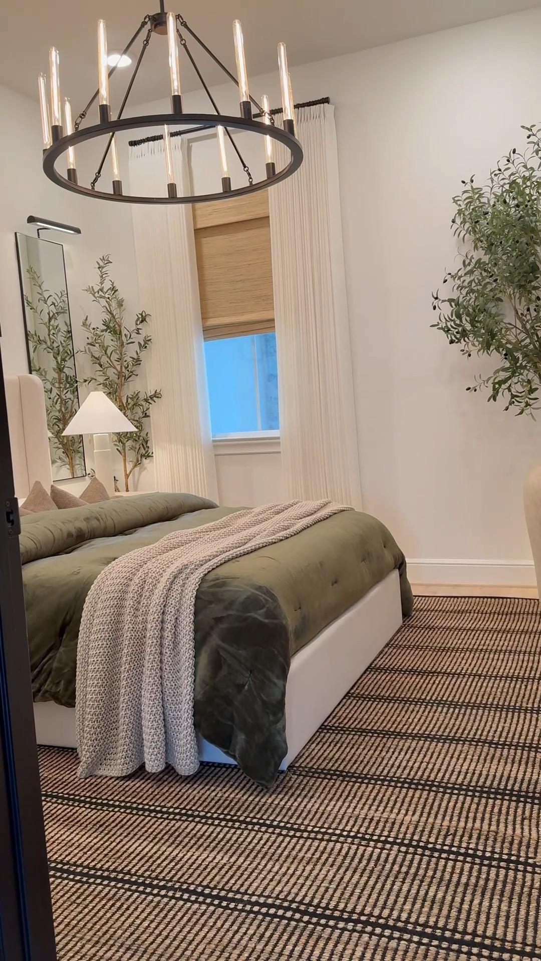 ✨ Here’s another curation of our guest room, with all the details you’ve been asking for!

The rug is an 8x10, and the bed is a queen—this time I went with queen-sized bedding since the frame sits lower than our previous canopy. I kept the mattress at a max of 12 inches to preserve the headboard’s proportions without it feeling overtaken.

The chandelier comes with bulbs, but I swapped them for T300 long lights to give a more elevated look. The frames are spaced 4.5 inches apart for balance.

✨ Want these pieces? I’ve linked the exact items for easy shopping!

#LTKSaleAlert #LTKHome #LTKStyleTip