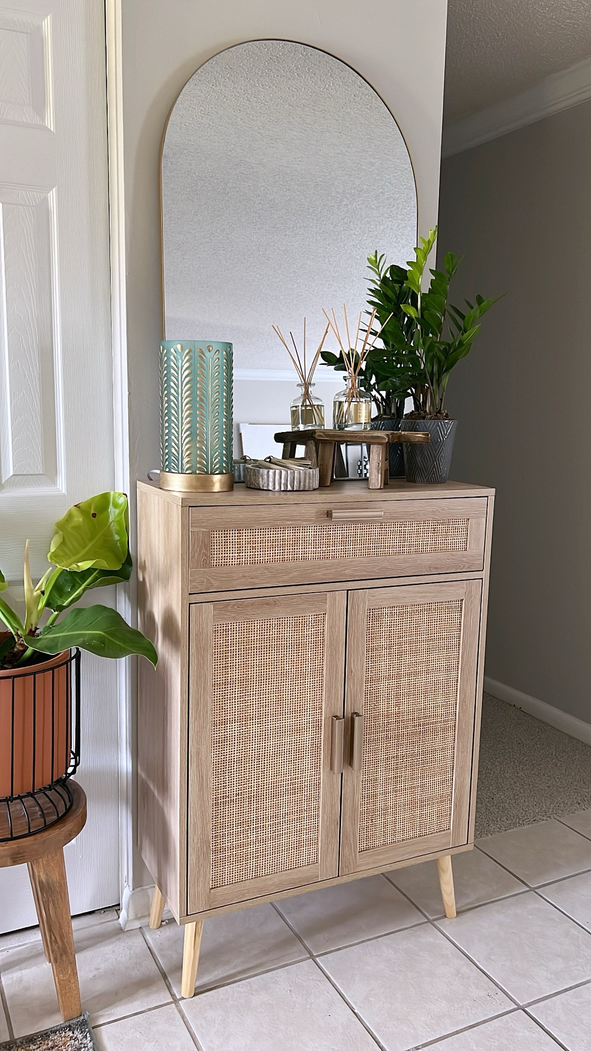 Amazon Cabinet with Gold Drawer Pulls

Affordable Amazon storage cabinets. Perfect for the entryway or you can add two of the same cabinets to create a buffet for your living or dining room.

Amazon, Amazon home, Amazon find, found it on Amazon, Amazon cabinets, Amazon buffet, Amazon entryway #LTKstyletip #LTKfamily


#LTKFindsUnder100 #LTKSaleAlert #LTKSeasonal #LTKHome