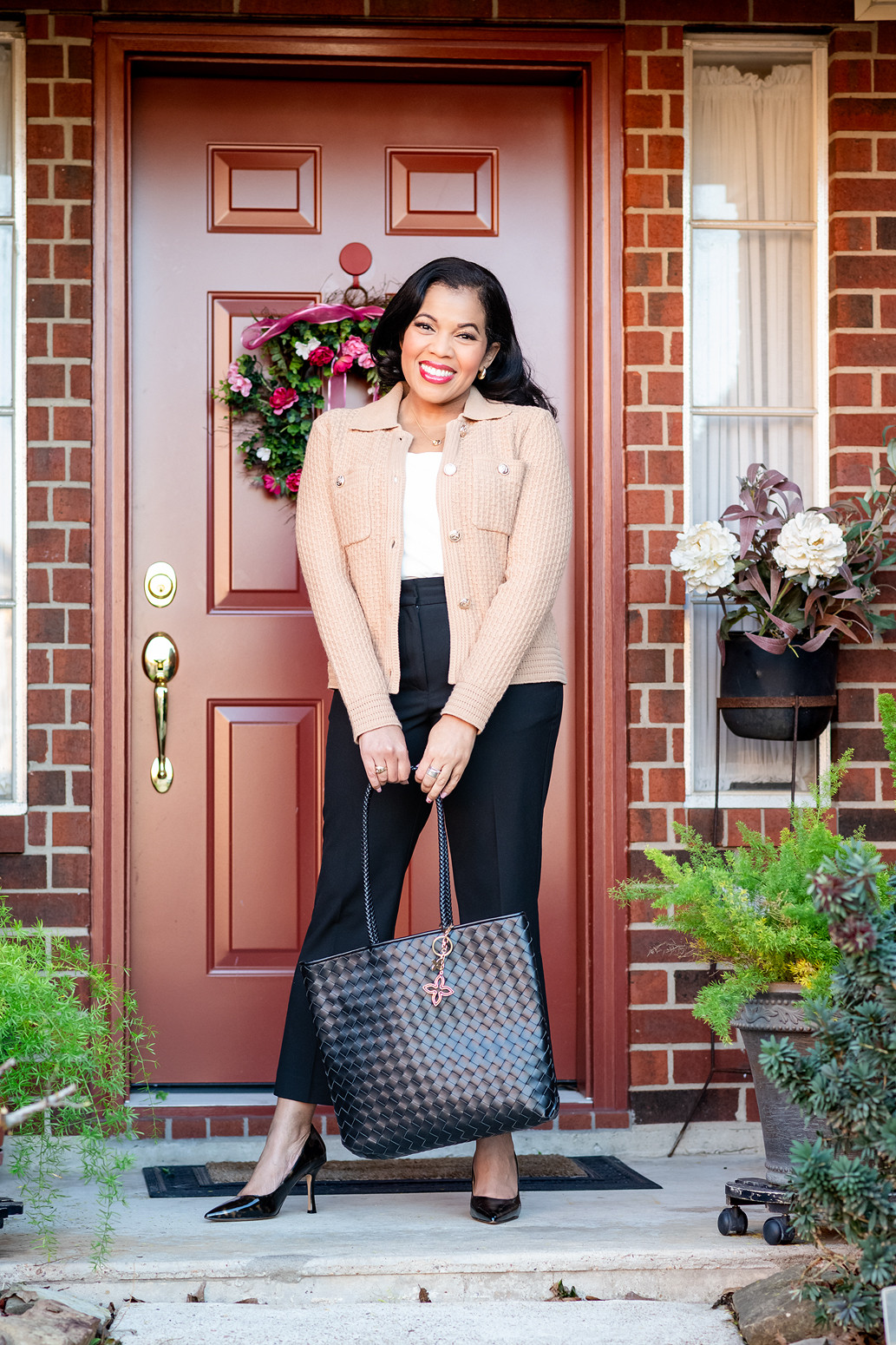 I am cozy, comfy and cute in this work look from Ann Taylor 

#LTKgrwm #LTKootd #LTKWorkwear