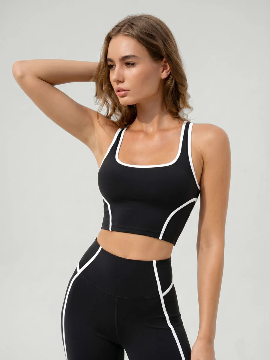 Black Contrast Piping Workout Tank Top & Reviews - Black - Sustainable Yoga Tops | BERLOOK | BERLOOK