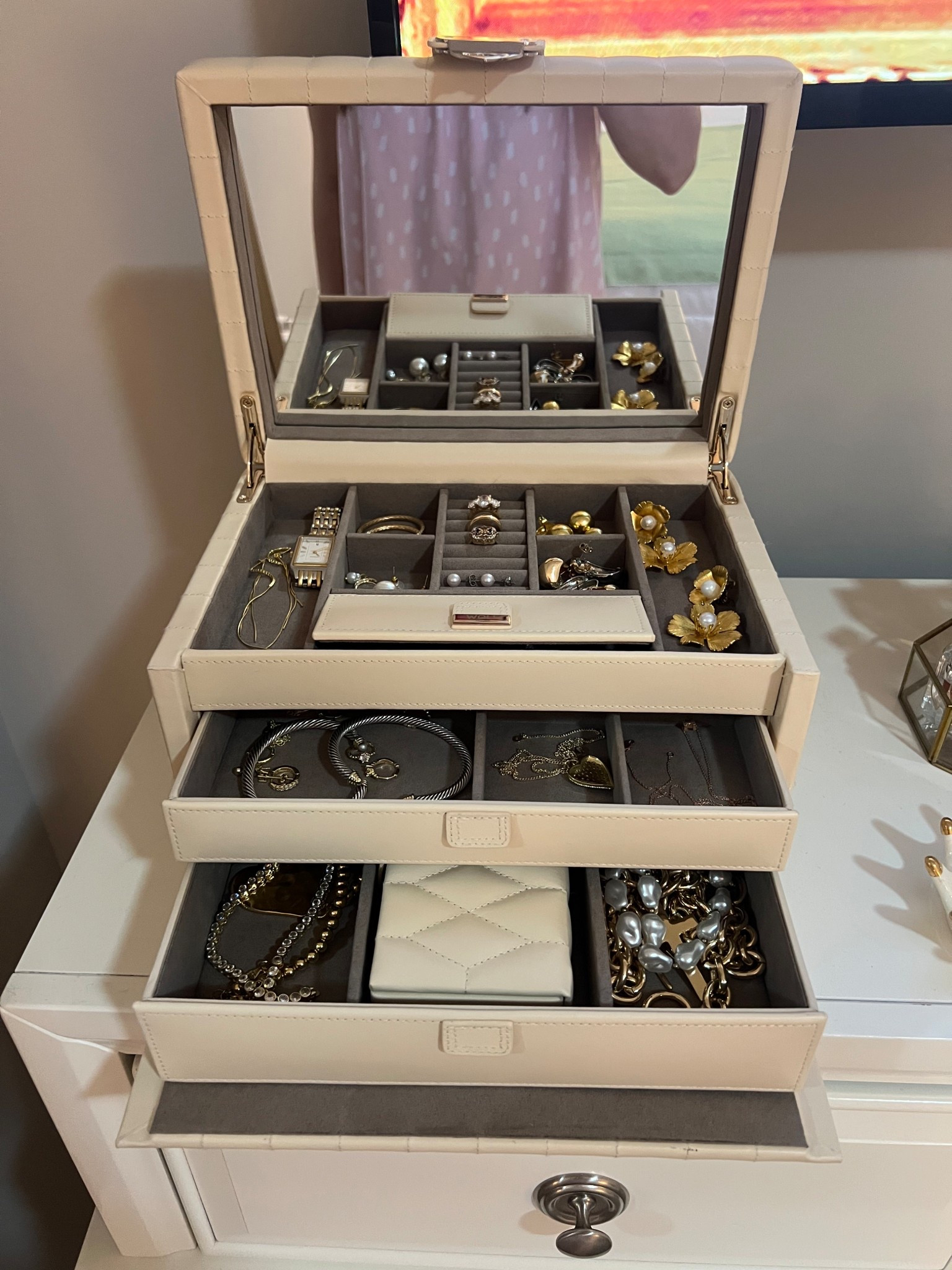 I’m actually obsessed with this new purchase of mine 