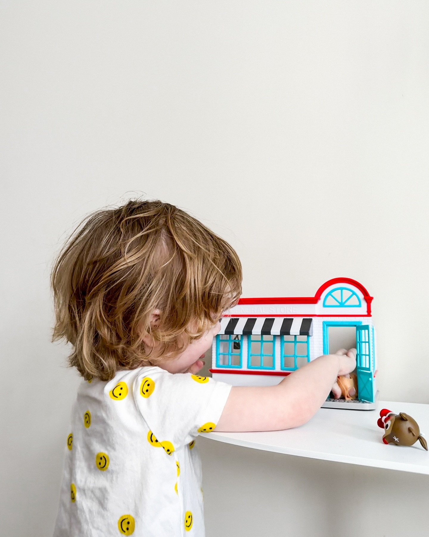 a slow day filled with self-care, sweet treats & simple joys ✨

yesterday was all about pouring back into myself after being sick + dealing with an endometriosis flare-up—bc when we care for ourselves, we show up better for the ones we love 🫶🏼

I finally tried botox + got a lip flip at @sprucemedicalaesthetics with my bestie @kaylenamichellex + built in bestie, and the experience was so much more reassuring than I expected. I walked in feeling insecure, convinced I needed Botox everywhere, but the team was so kind and told me… I barely needed any?! (and apparently, my jawline is snatched—something I never thought I’d hear from anyone lol) 🥹✋🏼

I ended up getting a little for my crows’ feet, forehead, and a lip flip, and I cannot wait to see how it settles over the next few weeks. I’ll share updates! if you are local, @spruceinjector_lindsey is having a special all month for $10/unit! 

Jasper sat so patiently on my lap the whole time. we celebrated with a cake pop from the bakery next door, then made a quick stop for milk… where he got to pick out any toy he wanted for being so good! he immediately fell in love with this @honeybeeacrestoys general store set and has been playing with it ever since 🧸✨

sidenote: would you believe this play set cost the same amount as a little toy car (that does literally nothing) 😳 

sometimes, the best days are the simplest ones 🌿 I’ll be linking everything on LTK if you want links to anything in these pics 🔗 

have you ever been to a med spa? what’s your fav services/treatments?! lmk below 👇🏼 
#hersheypa #MomLifeUnfiltered #CozyAesthetic #SelfCareForMoms #MontessoriAtHome #IntentionalLiving #selfcareformoms #mommysontime #dayinthelife #slowliving #toddlerboyfashion

#LTKKids #LTKFamily #LTKSaleAlert