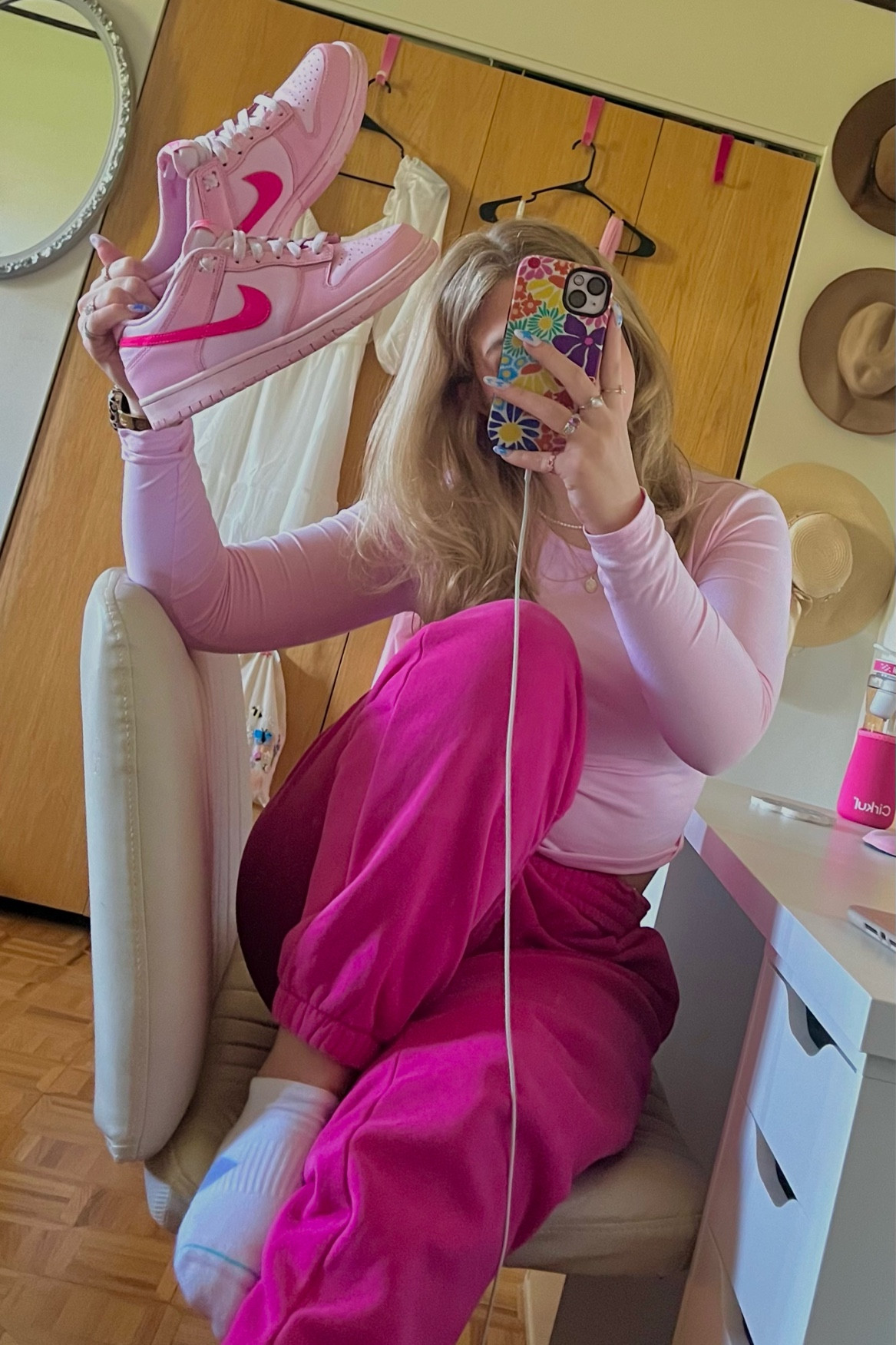 Comfy pink monochrome outfit  